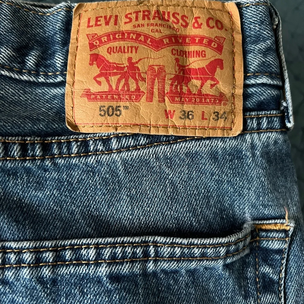Men's Levis 505 Jeans 36 x 34 Excellent